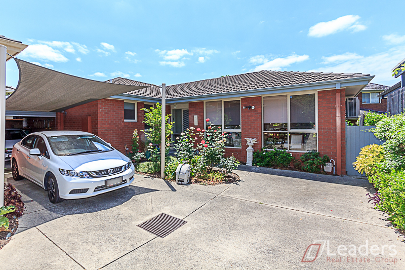 2/69 ESSEX ROAD, MOUNT WAVERLEY, 3149